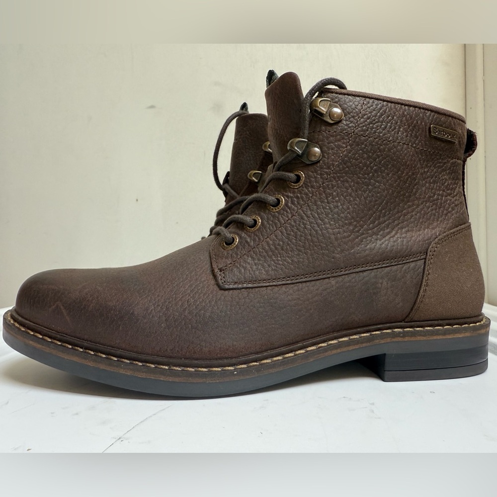 Barbour Deckham Plain Toe Boot (Men)
Barbour size 7 uk new H16N6